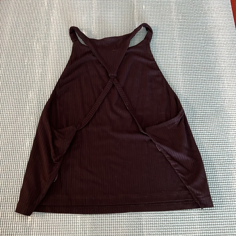 NWOT Open Back Crop Tank